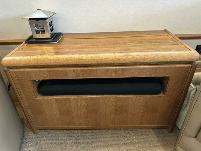 1993 West Bay Pilothouse