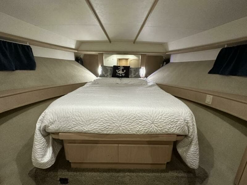 1993 West Bay Pilothouse