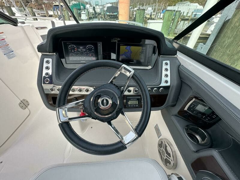 2019 Chaparral 297 SSX