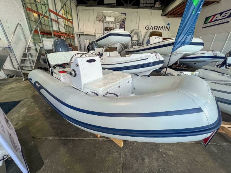 2023 Nautilus 13 DLX