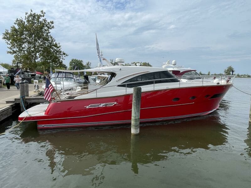 2017 Chris-Craft Commander 42