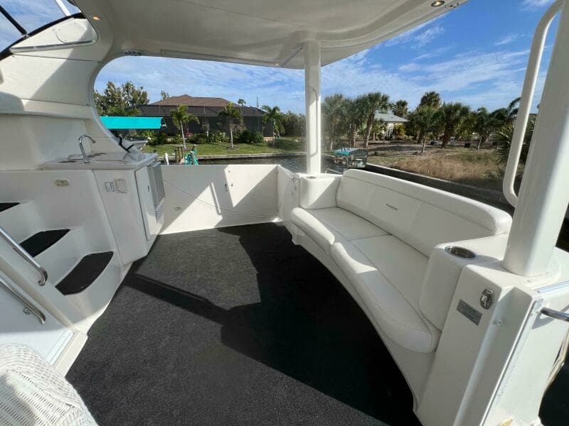 2002 Silverton 39 Motor Yacht