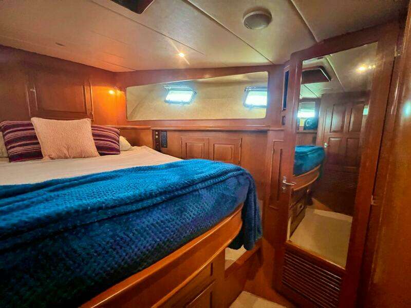 2000 Grand Alaskan 60 Pilothouse