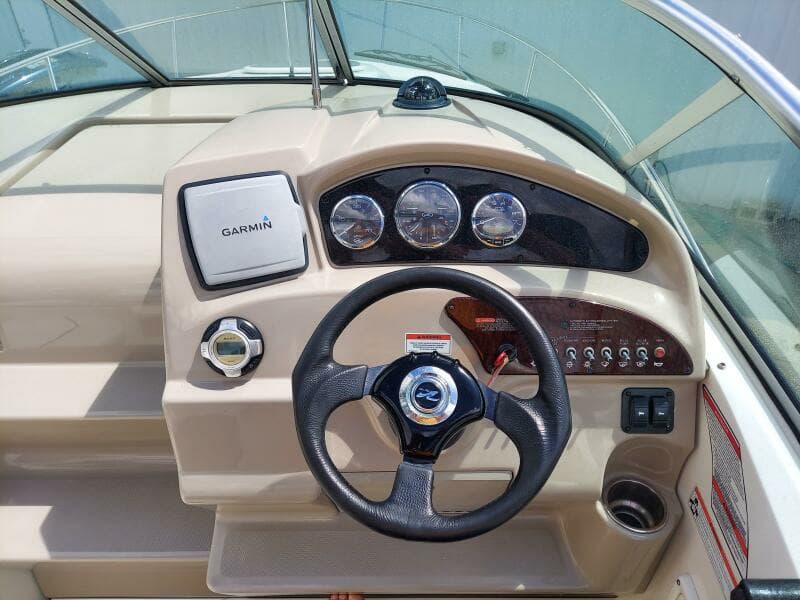 2009 Sea Ray 240 Sundancer