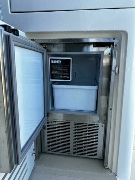 2014 Sabre 42 Salon Express