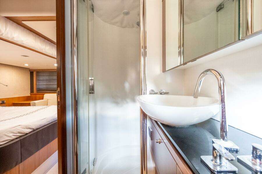 2009 Sunseeker 60 Manhattan