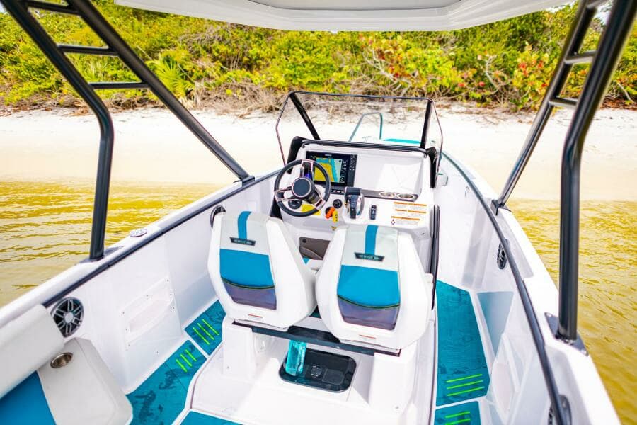 2022 Axopar 22 Spyder X Jobe Revolve