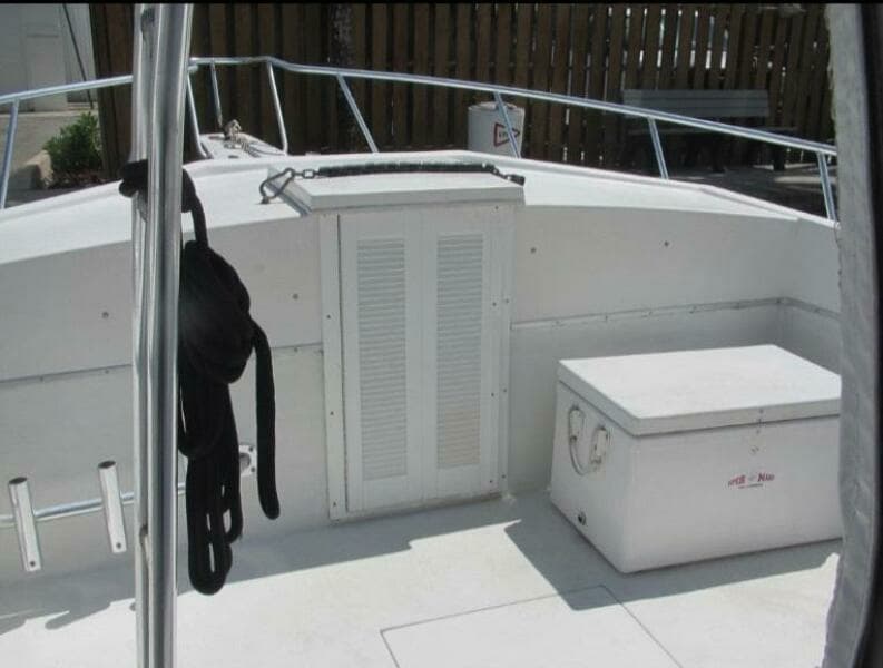 1997 Island Hopper Center Console w/Cuddy Cabin