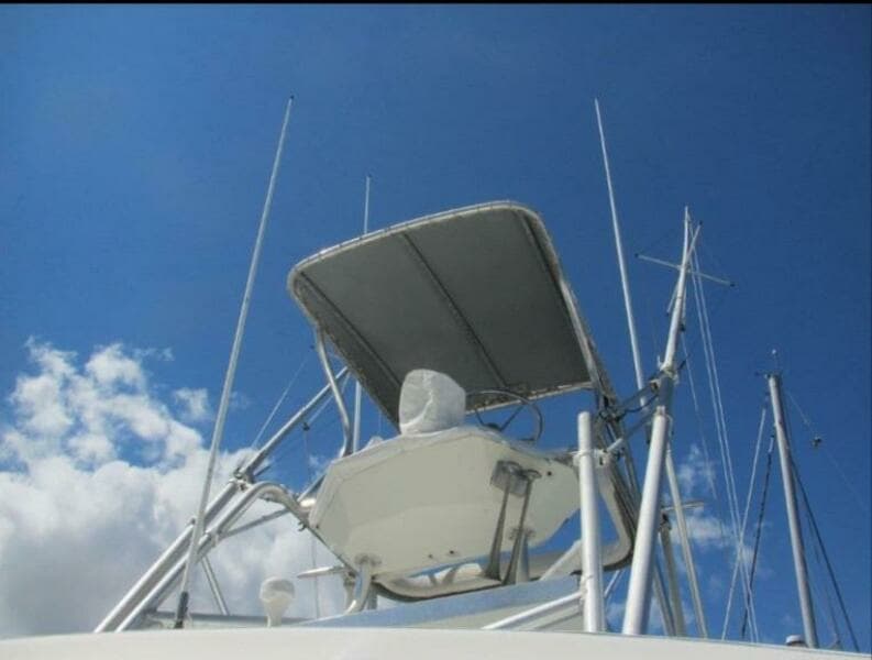 1997 Island Hopper Center Console w/Cuddy Cabin