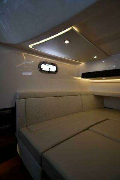 2019 Pursuit S 408 Sport