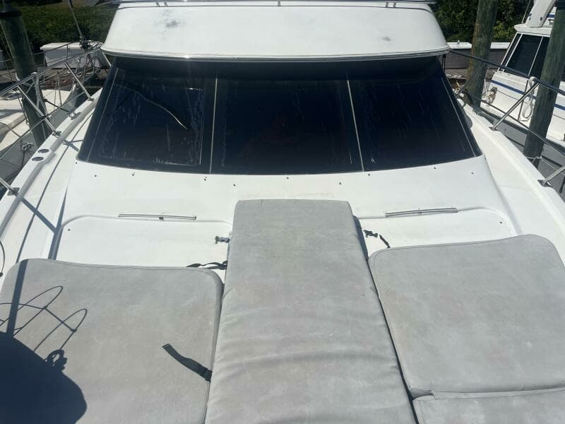 2001 Carver 396 Motor Yacht