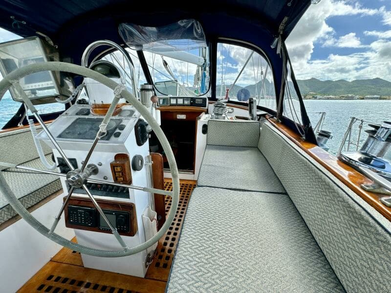 1984 Camper & Nicholsons 58