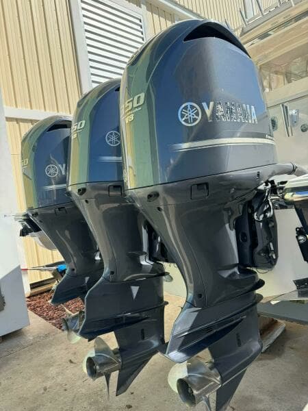 2017 Pursuit S 408 Sport