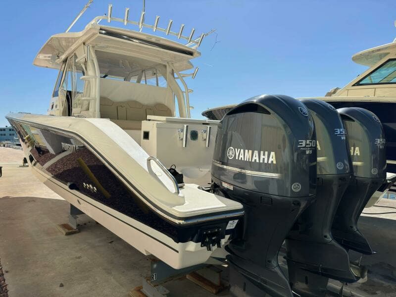 2017 Pursuit S 408 Sport