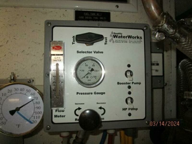 48' Camargue watermaker