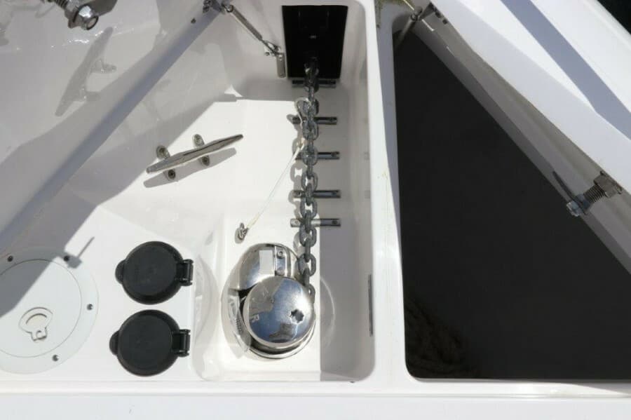 2019 Intrepid 475 Sport Yacht