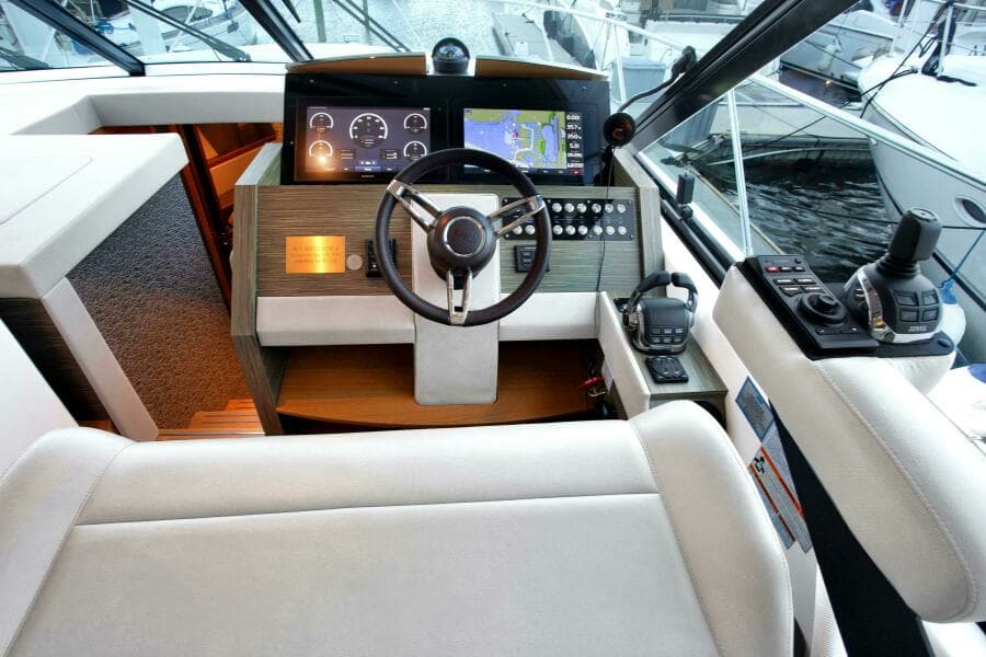 2019 Tiara Yachts 53 Coupe