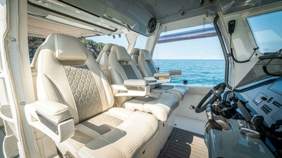 2021 41 Solace Center Console - La Otra Vida