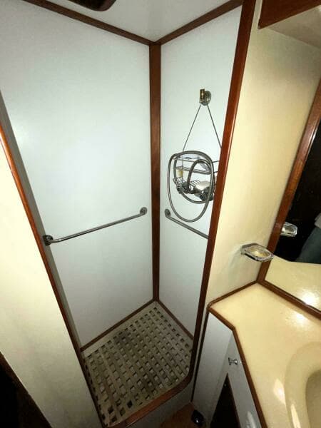 1990 Grand Banks 42 Classic