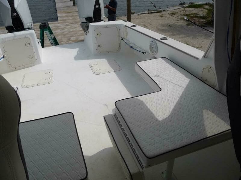 1985 Wellcraft Scarab 34