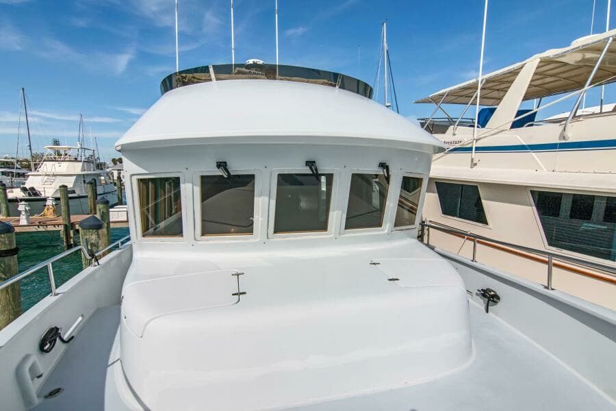 2004 Northern Marine 5700 Expedition