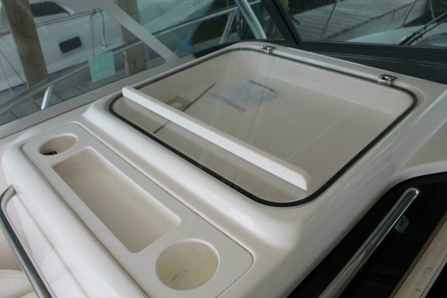 2001 Pursuit 3400 Express