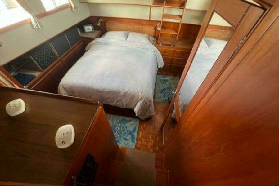 1987 Grand Banks 42 Classic Trawler (Hull #1002)