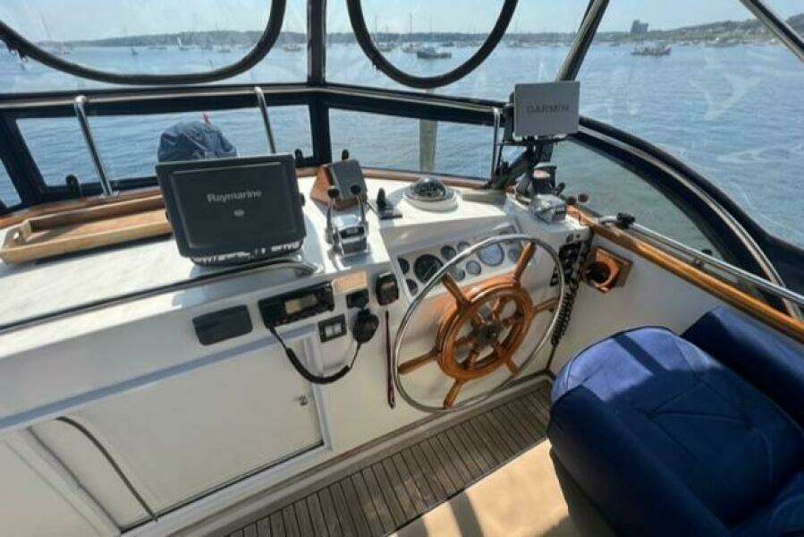 1987 Grand Banks 42 Classic Trawler (Hull #1002)