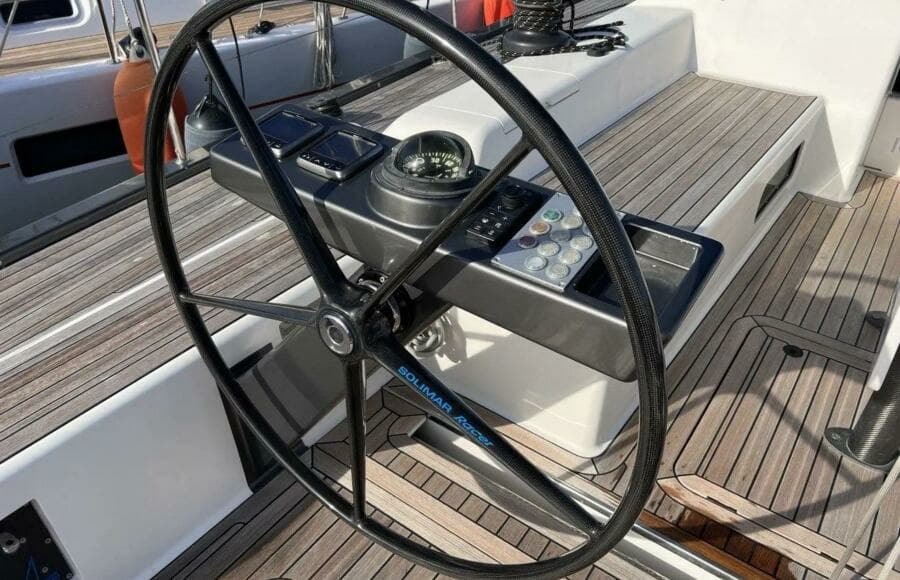 2016 Ice Yachts 62 evo