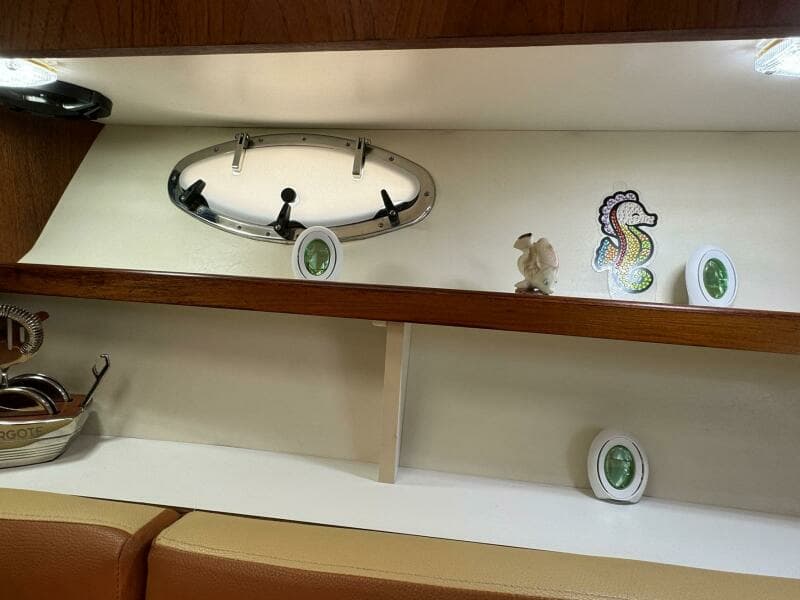 2000 Tiara Yachts 3100 Open