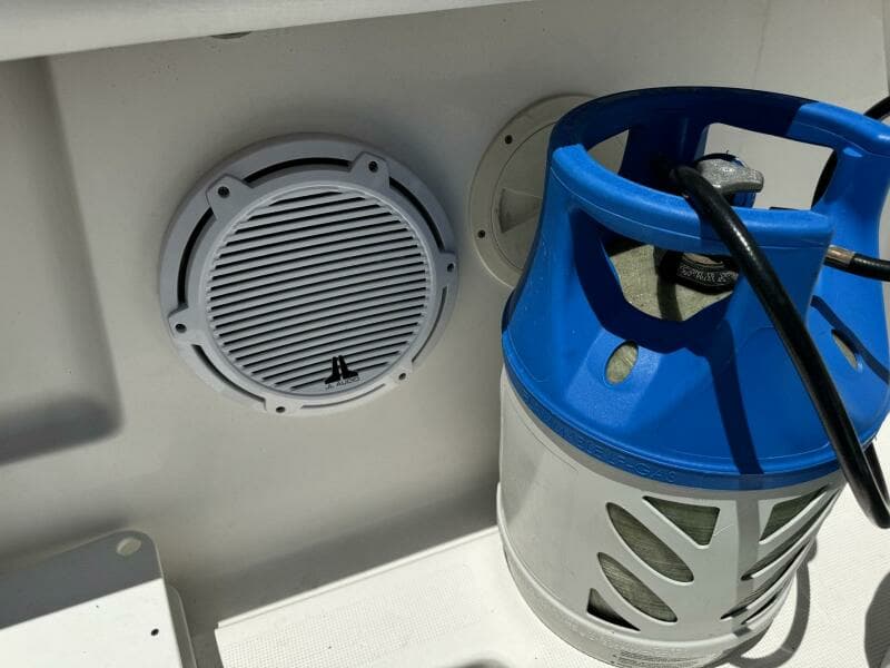 2000 Tiara Yachts 3100 Open