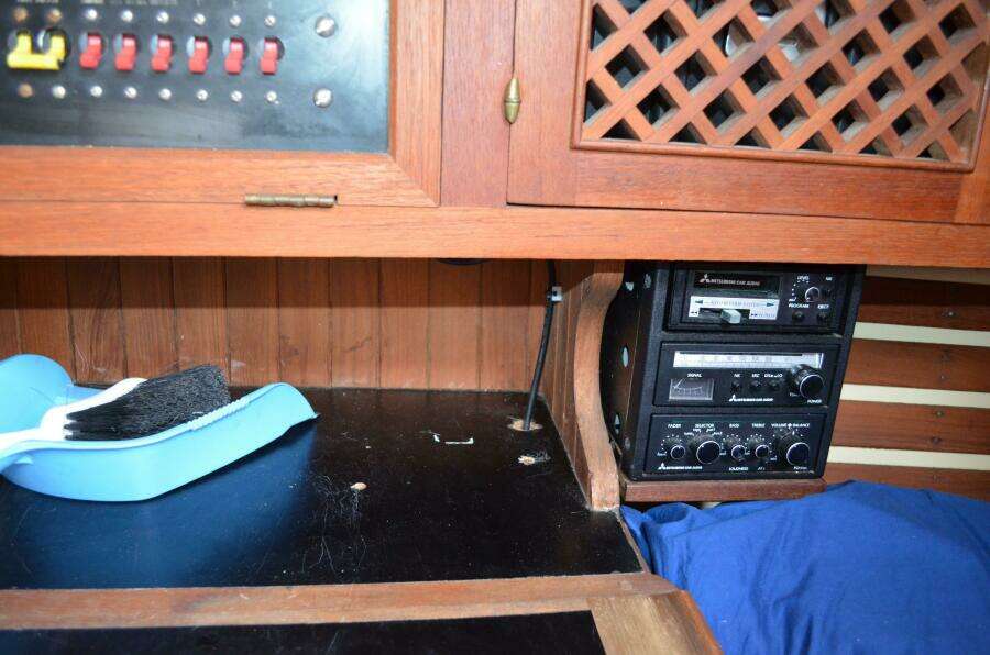 1982 Young Sun Cutter