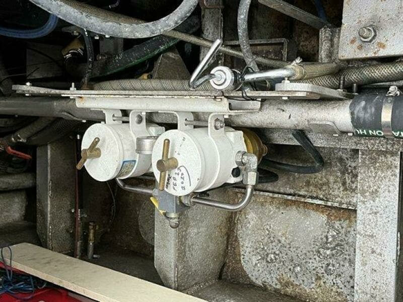 1990 Canadian Sailcraft TDM OFFSHORE