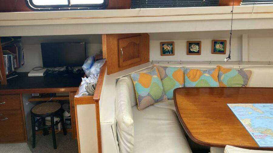 1990 Canadian Sailcraft TDM OFFSHORE