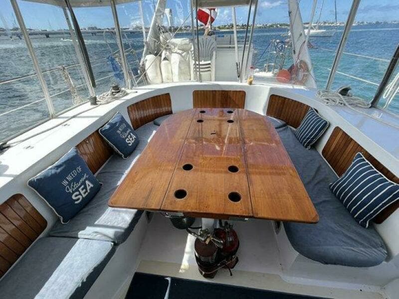 1990 Canadian Sailcraft TDM OFFSHORE