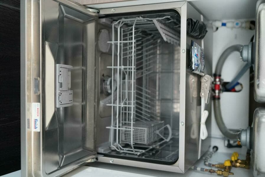 2022 Fountaine Pajot ELBA