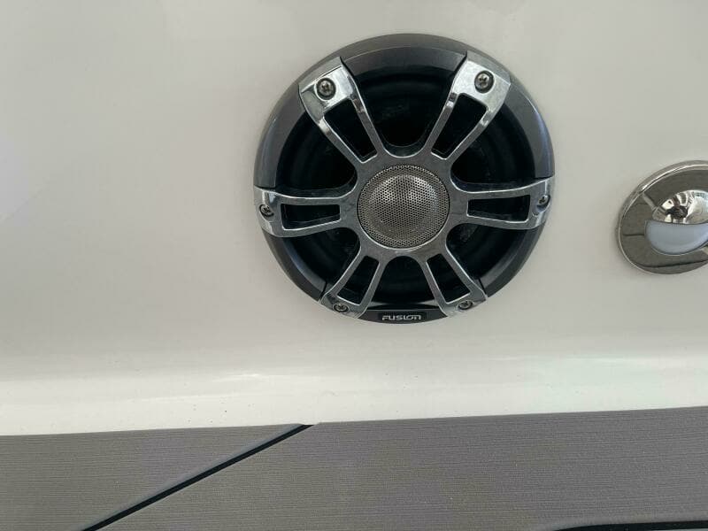 2022 Sea Ray SLX 400