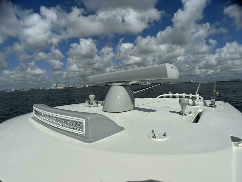 2022 SeaVee 390z Center Console