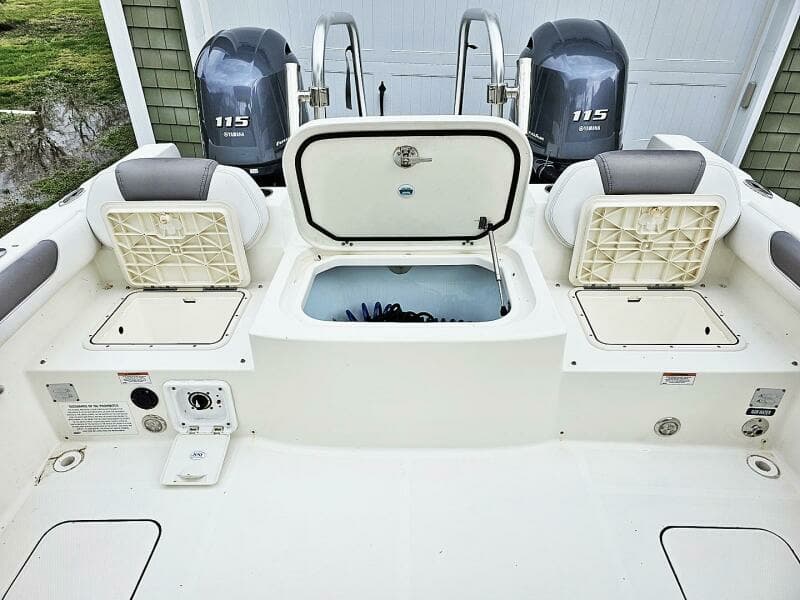 2018 World Cat 230 DC