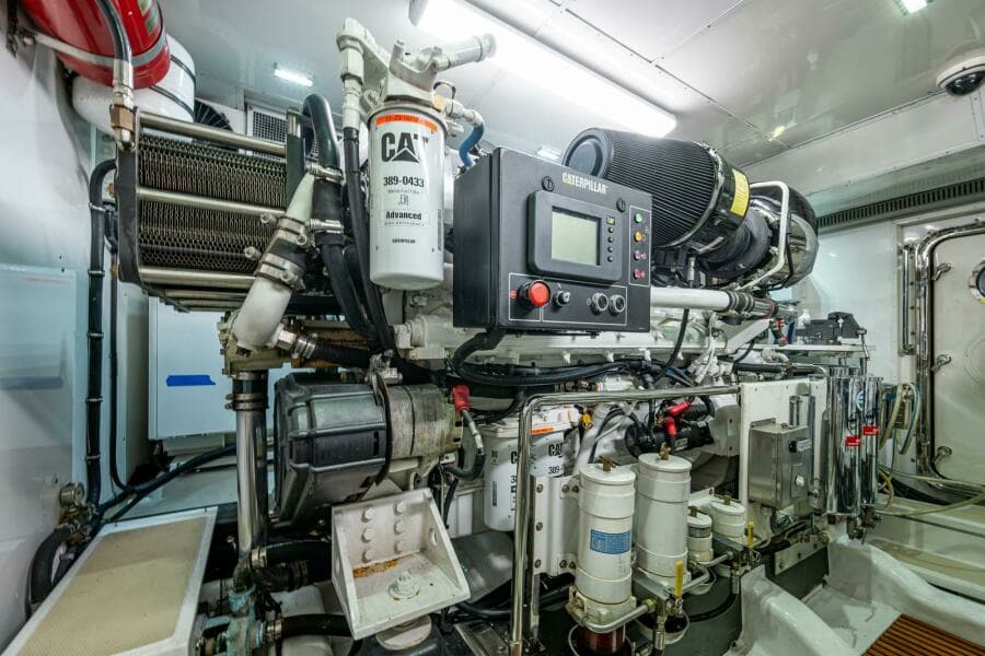 2013 Marlow Explorer Enclosed Bridge (CB)