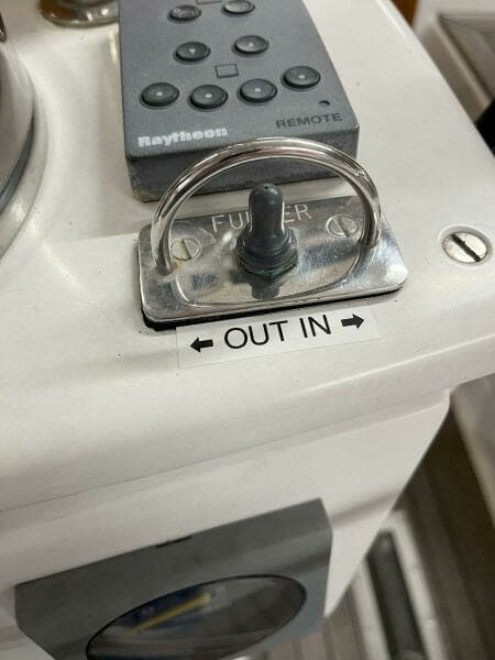 2001 Hinckley Sou'wester 59 CC Sloop