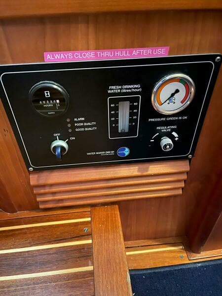 2001 Hinckley Sou'wester 59 CC Sloop