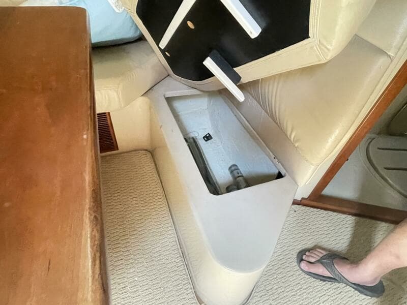 2007 Rampage 38 Express