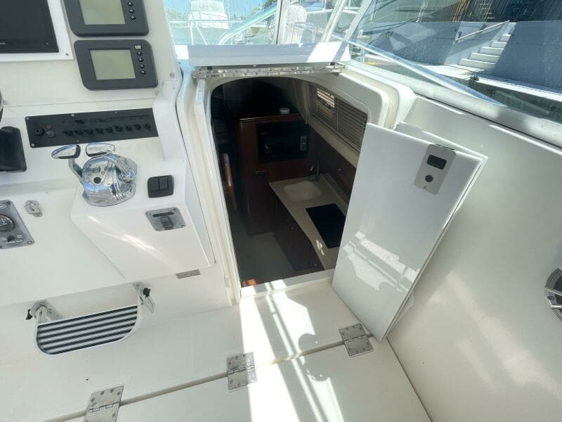 2007 Rampage 38 Express