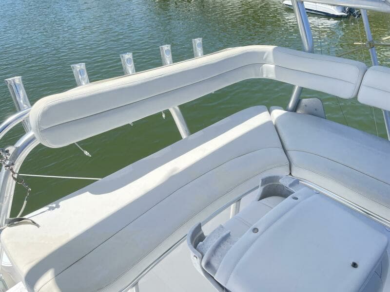 2007 Rampage 38 Express