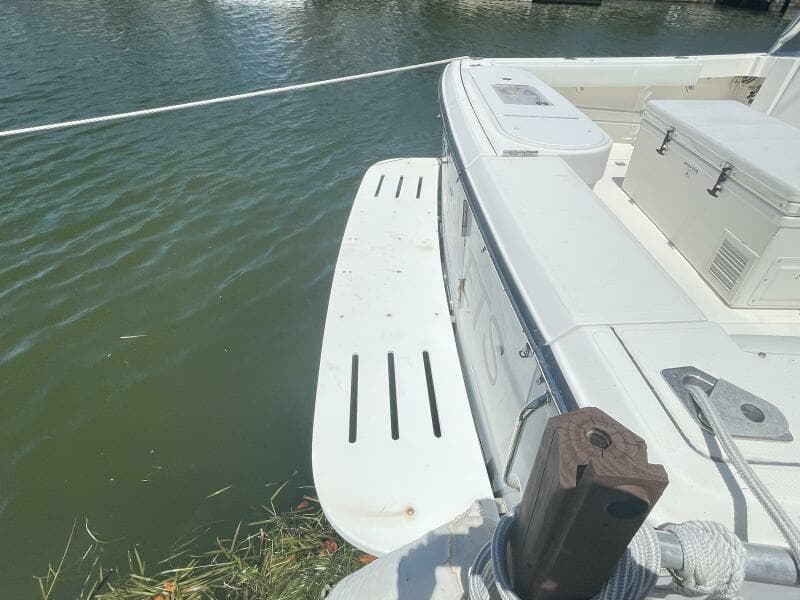 2007 Rampage 38 Express