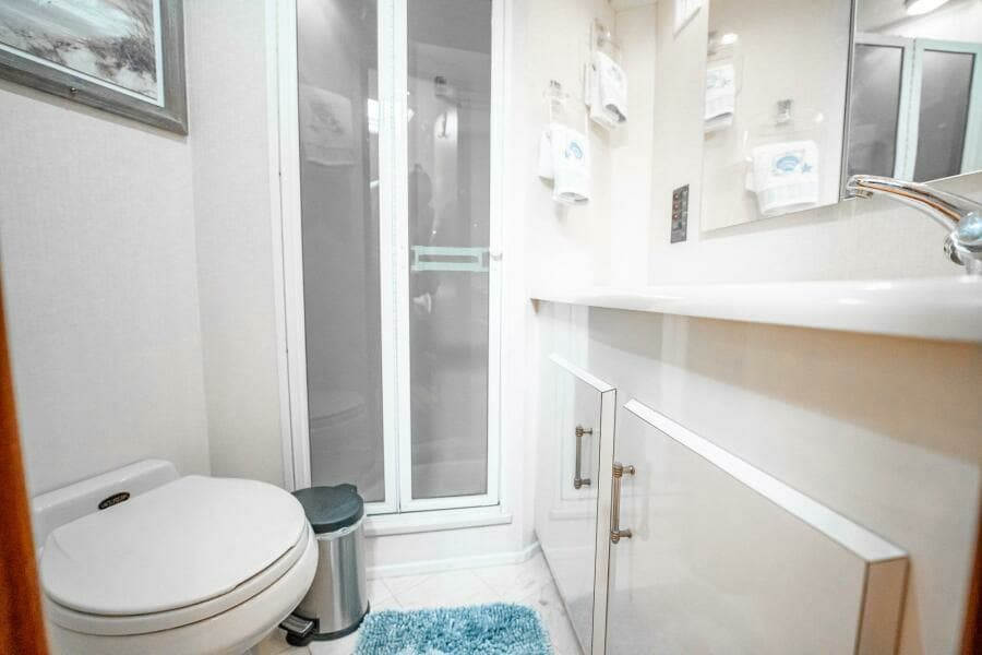 2000 Viking Conv Sport Fisher