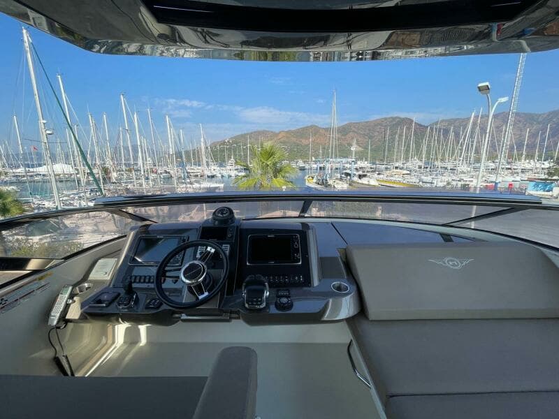 2013 Marquis 630 Sport