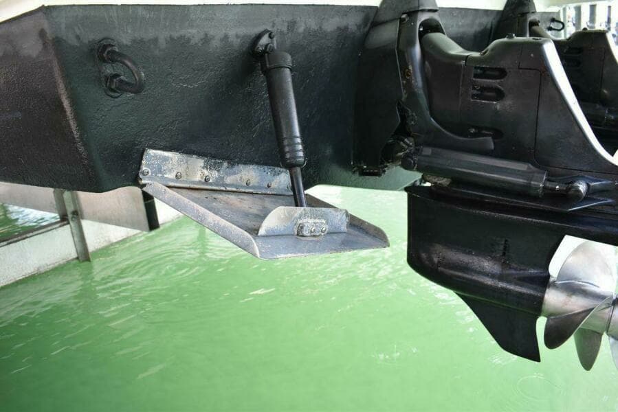 2005 Formula 37 Performance Cruiser