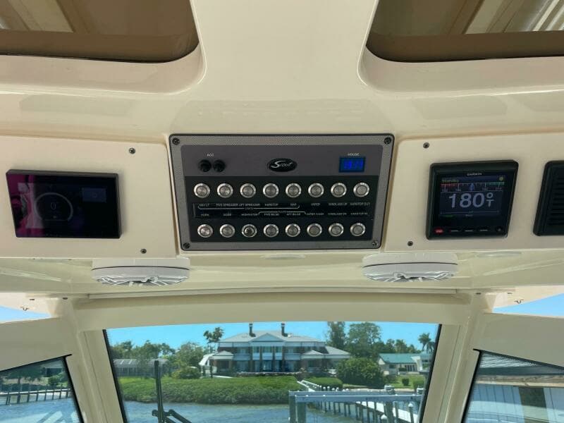 2020 35 Scout 355 LXF CC 'TT Exit Strategy'